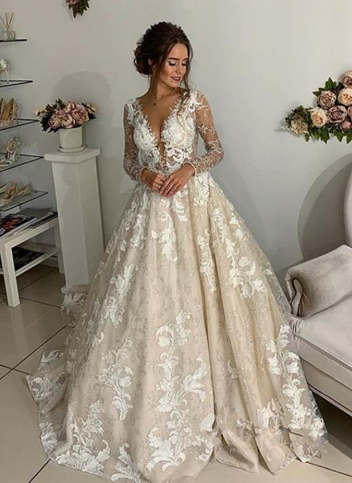 Vintage Backless Wedding Dresses V Neck Backless Lace Bridal Gowns Long Sleeves Boho Country Wedding Dress Plus Size