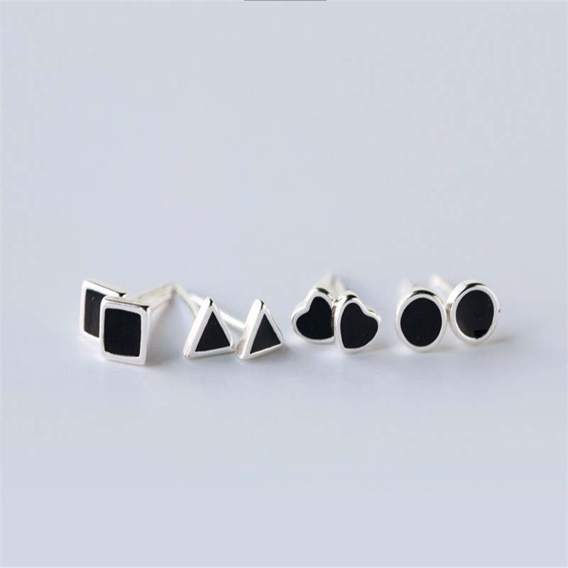 925 Sterling Silver Earrings Men Women Black Enamel Geometric Tiny Stud Earring Fashion Round Square Heart Triangle Earring Lovers Gifts AL
925 Sterling Silver Earrings Men Women Black Enamel Geometric Tiny Stud Earring Fashion Round Square Heart Triangle Earring Lovers Gifts AL