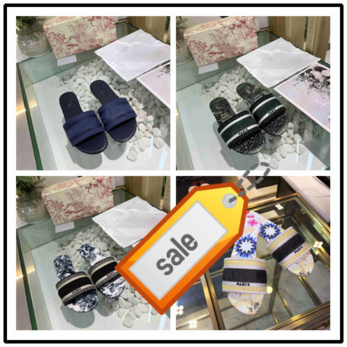 HOT SALE Dazzle Flowers Women Sandals Designer flat Slippers Embroidery Slipper, Black
HOT SALE Dazzle Flowers Women Sandals Designer flat Slippers Embroidery Slipper, Black