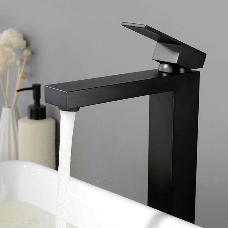 Simple Square Black Bathroom Tap Soild Brass Basin Faucet Single Hole Deck Mounted High Quality Chrome Bathroom Water Mixer