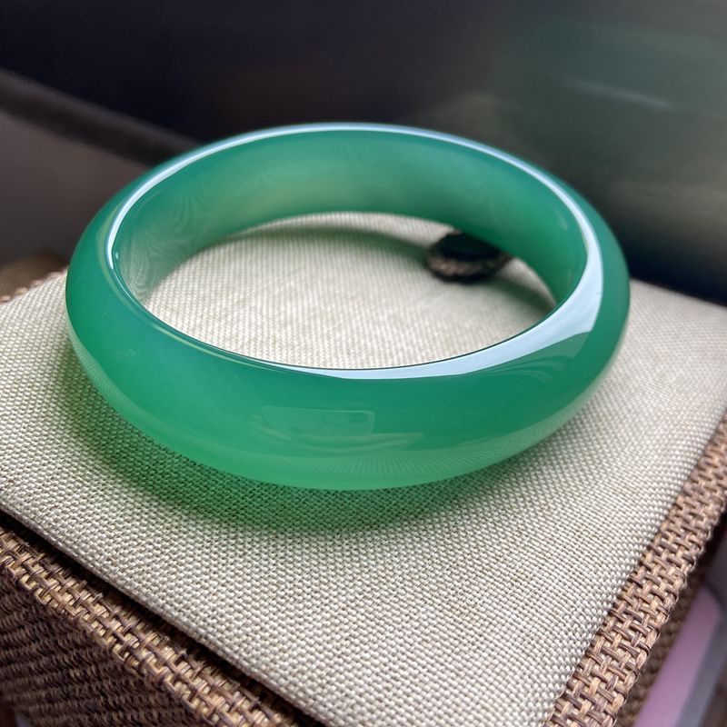 Other Bracelets Zheru Jewelry Natural Agate Chalcedony Green 54mm-64mm Two-color Bracelet Elegant Princess Send Mother To Girlfriend
Other Bracelets Zheru Jewelry Natural Agate Chalcedony Green 54mm-64mm Two-color Bracelet Elegant Princess Send Mother To Girlfriend