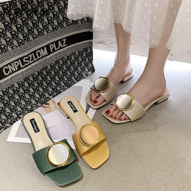 Thick Heel Sandals And Slippers Women Spring And Summer Wear 2020 New Fashion Wild Summer Low Heel Slippers Word Drag, Beige
Thick Heel Sandals And Slippers Women Spring And Summer Wear 2020 New Fashion Wild Summer Low Heel Slippers Word Drag, Beige