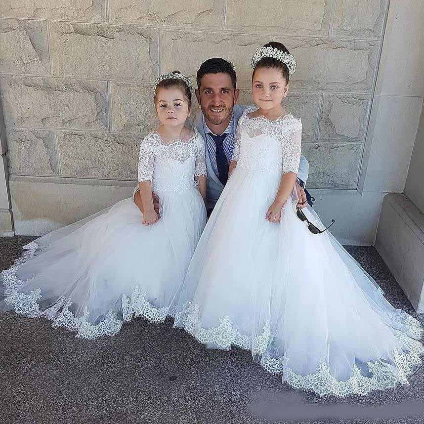 Classy Lace Flower Girl Dresses With Half Sleeves For Weddings Appliqued Little Girls Pageant Dress Tulle Sweep Train A Line Communion Gowns