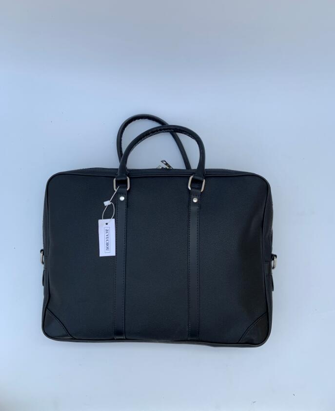 2020 New Men Shoulder Briefcase Black Brown Leather Handbag Business Men Laptop Bag Messenger Bag
2020 New Men Shoulder Briefcase Black Brown Leather Handbag Business Men Laptop Bag Messenger Bag