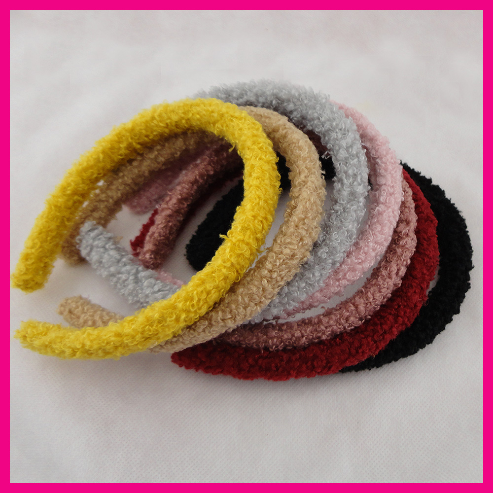 10PCS 15mm Plush Velvet Fabric Covered Plastic Hair Headbands winter Women girls hairbands Teddy Cashmere
10PCS 15mm Plush Velvet Fabric Covered Plastic Hair Headbands winter Women girls hairbands Teddy Cashmere