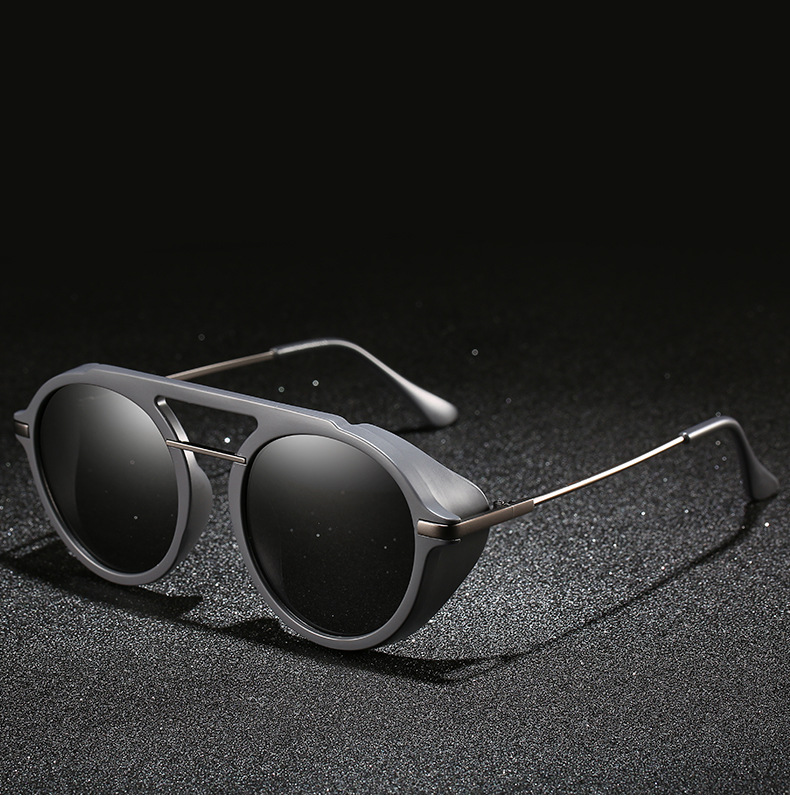 retro round metal sunglasses steampunk men women glasses oculos de sol shades uv protection with case
retro round metal sunglasses steampunk men women glasses oculos de sol shades uv protection with case