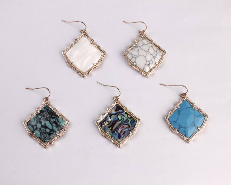 Brand New Designer Abalone Shell Kirsten Style Drop Earrings Faceted Natural Stone Turquoise Geometric Classic Drop Earrings Fashion Jewelry, Silver
Brand New Designer Abalone Shell Kirsten Style Drop Earrings Faceted Natural Stone Turquoise Geometric Classic Drop Earrings Fashion Jewelry, Silver