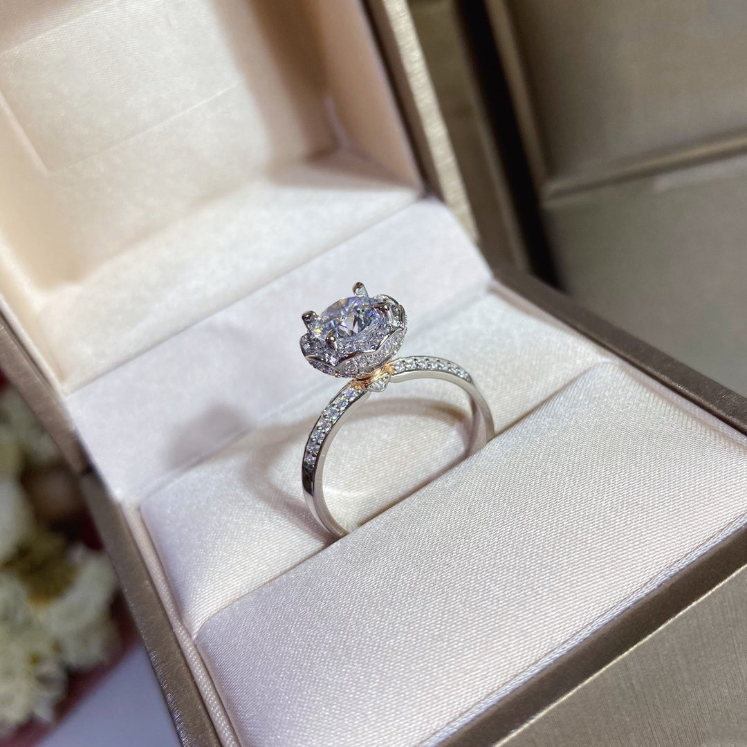 Wedding Rings for Women 925 Sterling Silver Diamond Ring High Quality Best Gifts Jewelry
Wedding Rings for Women 925 Sterling Silver Diamond Ring High Quality Best Gifts Jewelry