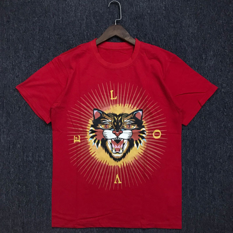20SS Famous Men T Shirt Summer Men Women High Quality Cotton Short Sleeves Couples Casual T Shirt Size S-2XL, White;black
20SS Famous Men T Shirt Summer Men Women High Quality Cotton Short Sleeves Couples Casual T Shirt Size S-2XL, White;black