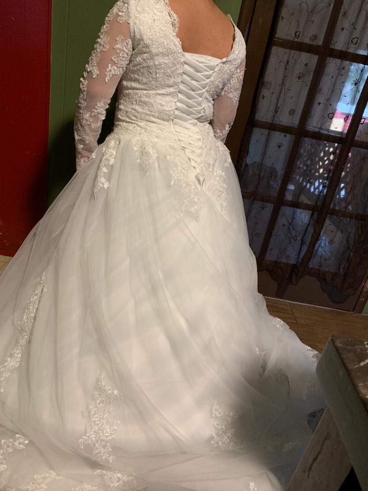 New Romantic V-neck Elegant Princess Lace Appliques Wedding Dress 2024 Long Sleeves Appliques Ball Gown Wedding Gowns vestido De Noiva