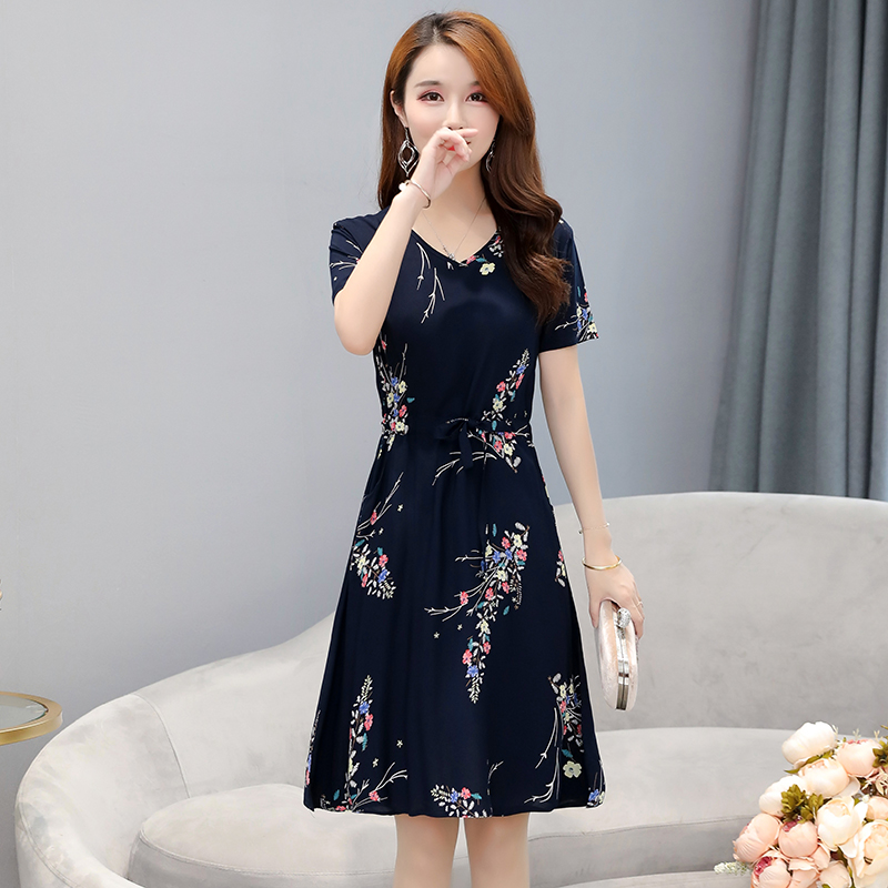 Wholesale women's summer new middle-aged and elderly cotton silk long skirt dress, 8#
Wholesale women's summer new middle-aged and elderly cotton silk long skirt dress, 8#