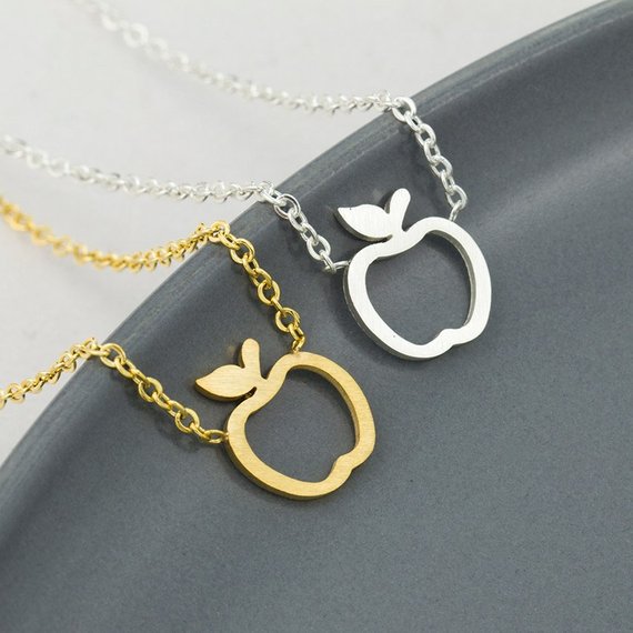 Hollow Outline Funny Simple Geometric Fruit Apple Shape Pendant Chain Necklaces for School Mentor Teacher Women Graduation Gifts