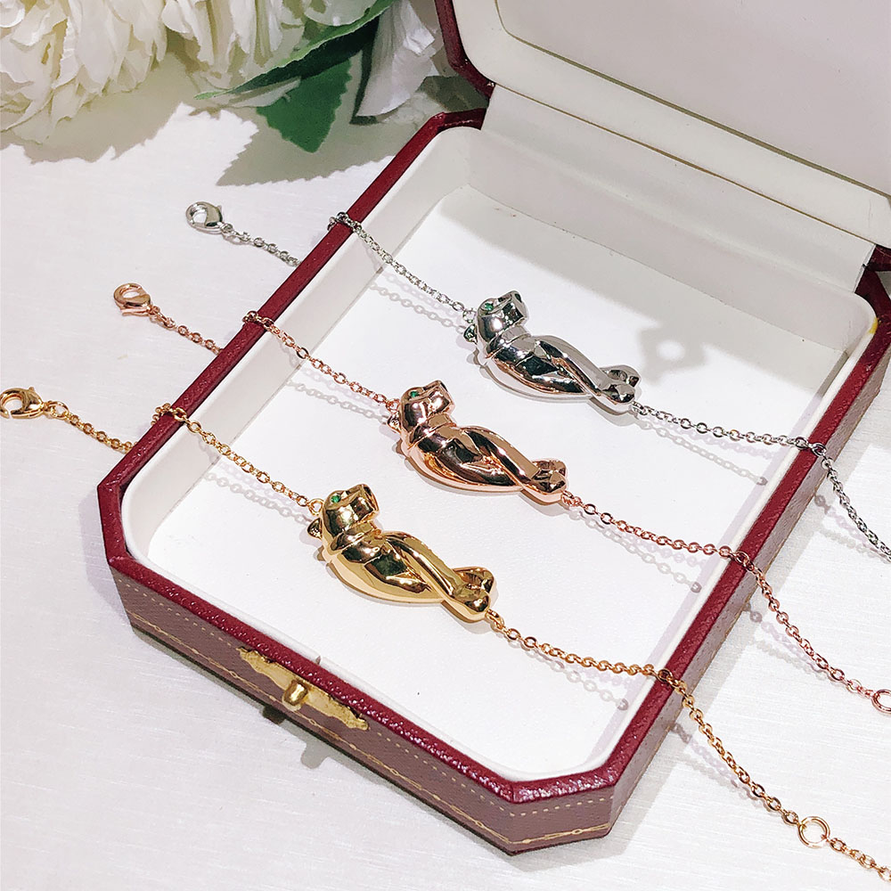 Fashion high-end trend street style domineering Leopard Bracelet Perfect and gorgeous Free freight Women's Bracelet party high gift 
Fashion high-end trend street style domineering Leopard Bracelet Perfect and gorgeous Free freight Women's Bracelet party high gift