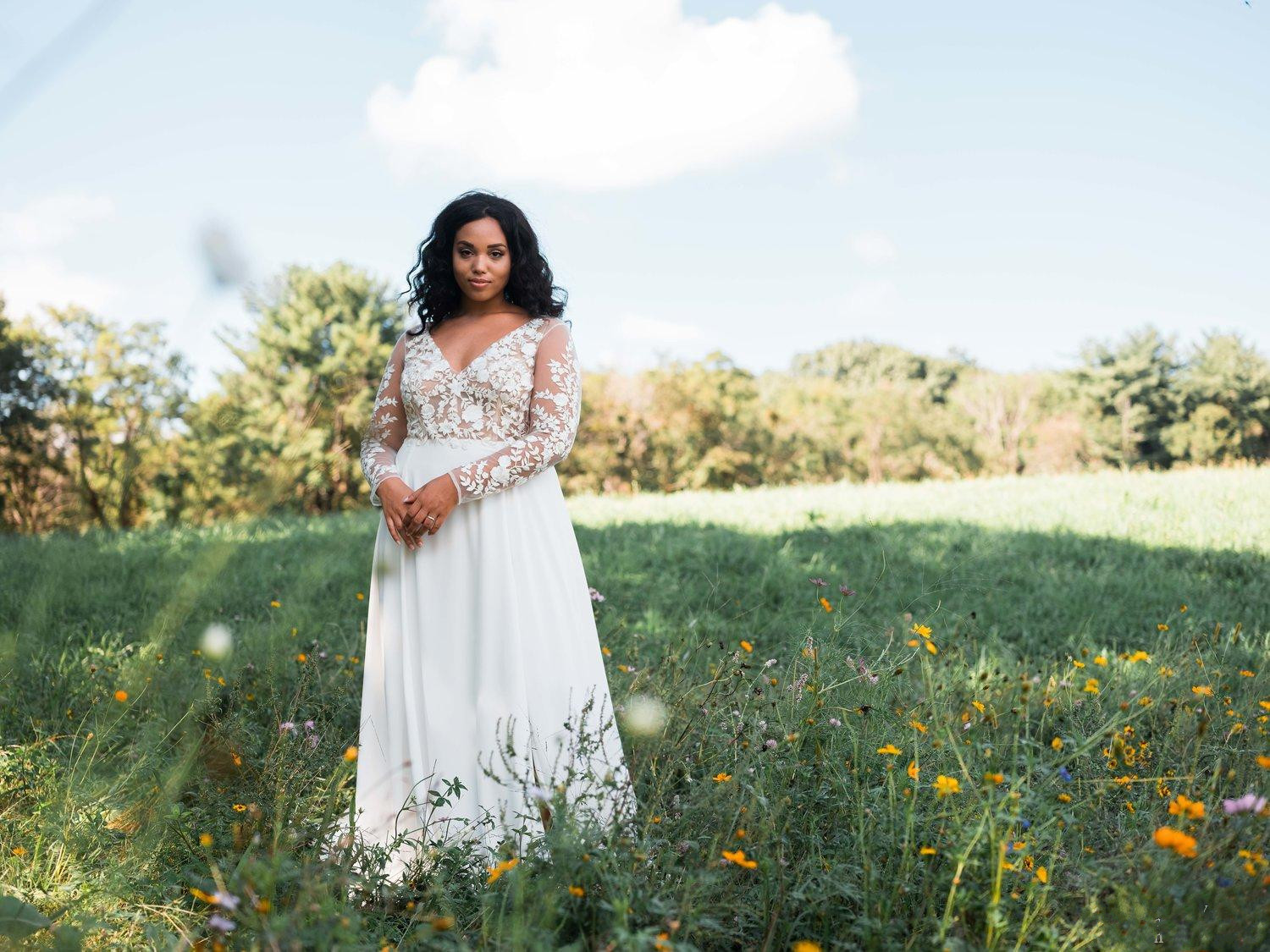 plus size wedding dresses a line v neck lace appliqued side split bohemian beach garden wedding dress long sleeve bridal gowns