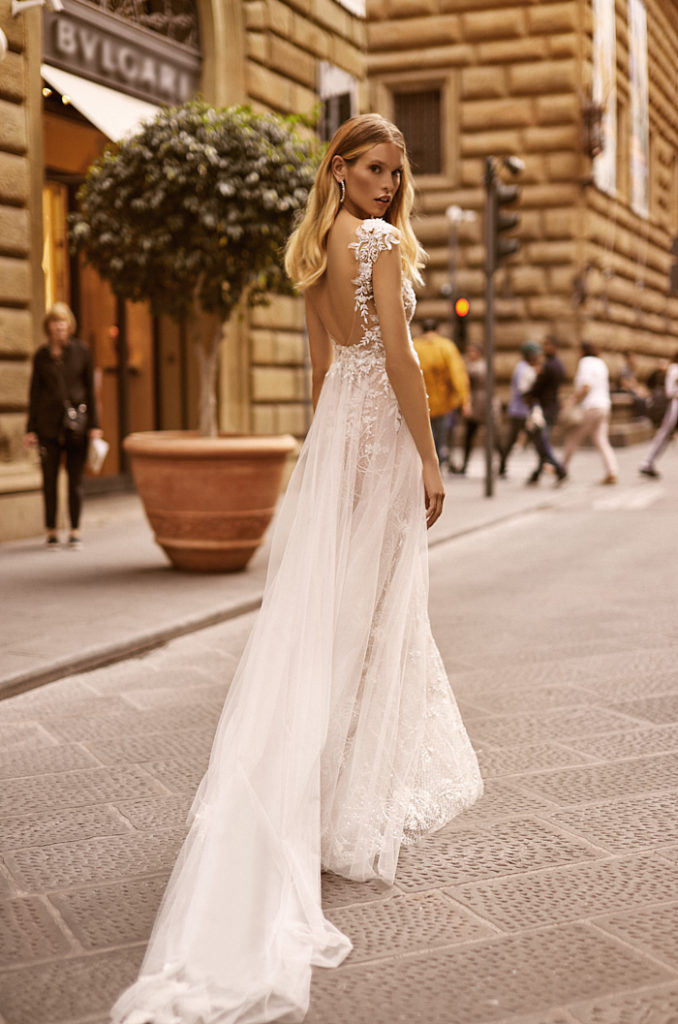 Berta 2020 New Wedding Dresses Sheer Jewel Neck Lace Appliqued Beach Boho Backless Beads Illusion Bridal Gowns Vestido De Novia