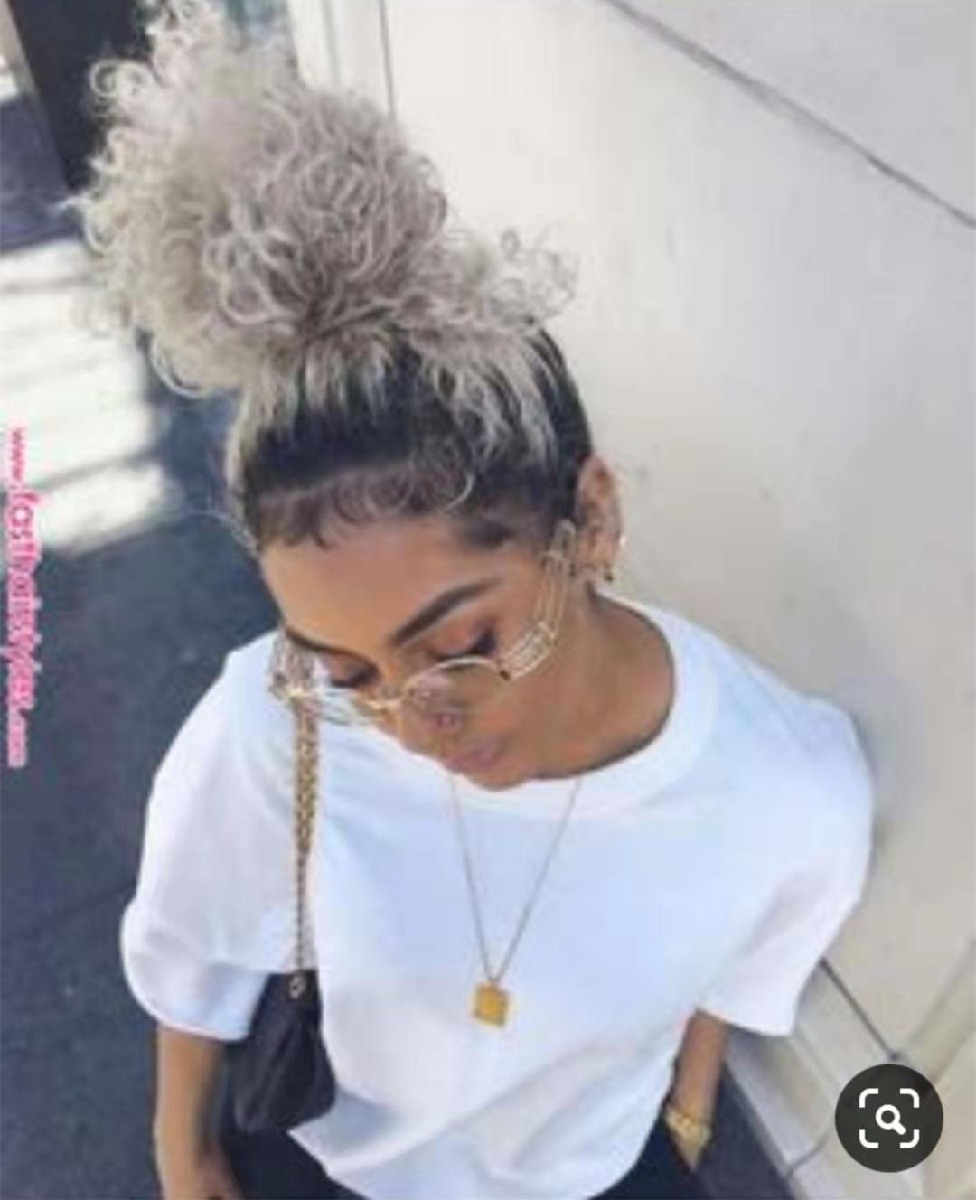 Silver Grey weave ponytail hairpiece clip in fashion new looking curly pony tail hair extension bun chignon
Silver Grey weave ponytail hairpiece clip in fashion new looking curly pony tail hair extension bun chignon