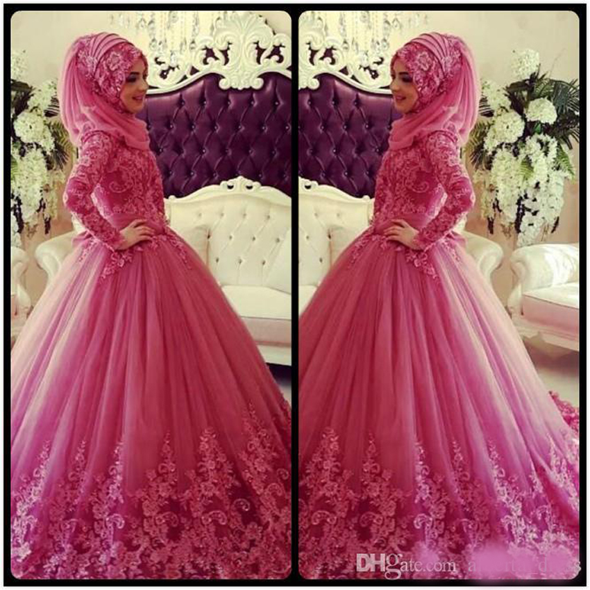 2020 Muslim Evening Dresses Long Sleeves High Neck Lace Applique Islamic Vintage Dubai Party Gowns quinceanera dresses