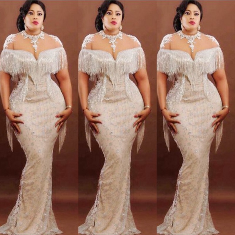Plus Size Mermaid Evening Dresses With Tassels Saudi Arabia Sheer Neck Appliques Lace Prom Dress African Women Party vestidos de fiesta, White
Plus Size Mermaid Evening Dresses With Tassels Saudi Arabia Sheer Neck Appliques Lace Prom Dress African Women Party vestidos de fiesta, White