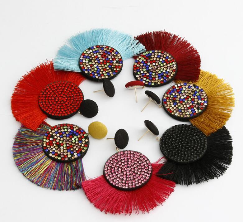 New Cross-border explosion accessories Europe and America exaggerated long diamond tassel earrings women Personality earrings jewelry
New Cross-border explosion accessories Europe and America exaggerated long diamond tassel earrings women Personality earrings jewelry