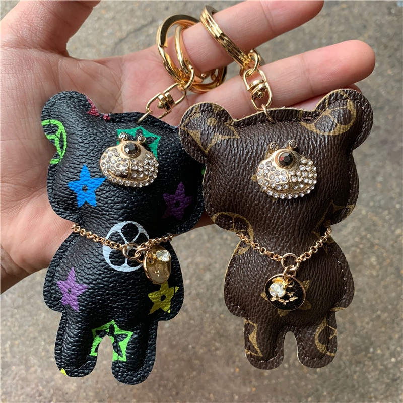 Bear Key Chains Accessories Fashion Rhinestone Key Ring PU Leather Bear Pattern Car Keychain Jewelry Bag Charm Animal Keyring Holder 6 Color
Bear Key Chains Accessories Fashion Rhinestone Key Ring PU Leather Bear Pattern Car Keychain Jewelry Bag Charm Animal Keyring Holder 6 Color