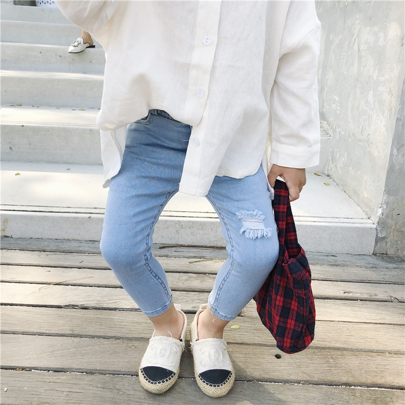 Korean style Spring baby girls solid color fashion broken hole jeans 1-6 years kids children all-match skinny denim pants, Blue
Korean style Spring baby girls solid color fashion broken hole jeans 1-6 years kids children all-match skinny denim pants, Blue