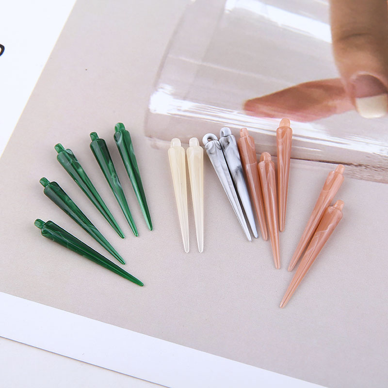 Free Shipping 10pcs 4*36MM Resin Charms DIY Jewelry Findings Spikes Shape Jewelry Bracelet Necklace Earring Pendant Ornament DIY
Free Shipping 10pcs 4*36MM Resin Charms DIY Jewelry Findings Spikes Shape Jewelry Bracelet Necklace Earring Pendant Ornament DIY
