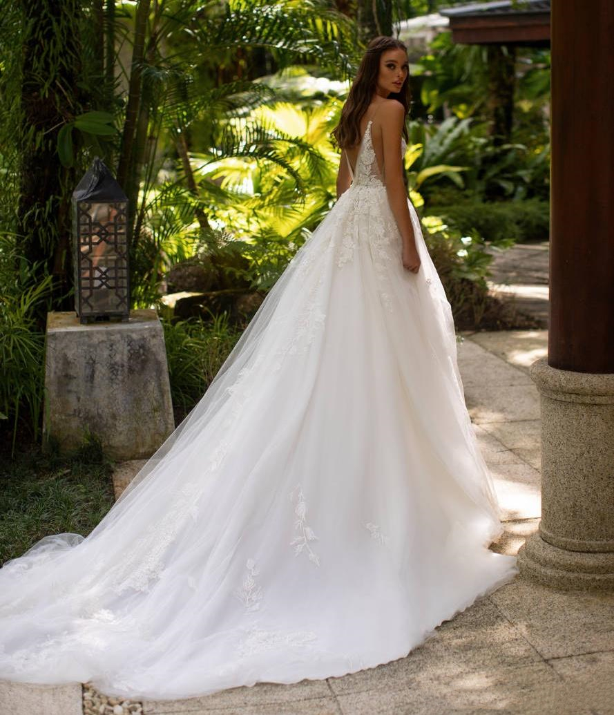 berta wedding dresses deep v neck lace appliqued a line backless abiti da sposa sweep train bohemian beach bridal gowns