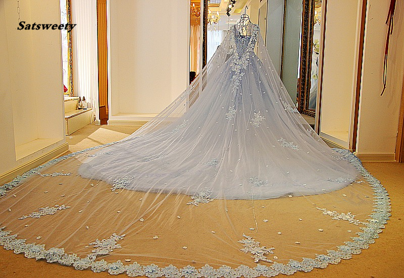 Dubai Sky Blue Wedding Dresses With Long Cloak Crystal Pearls Puffy Bridal Ball Gowns Robe De Mariee Appliques Casamento