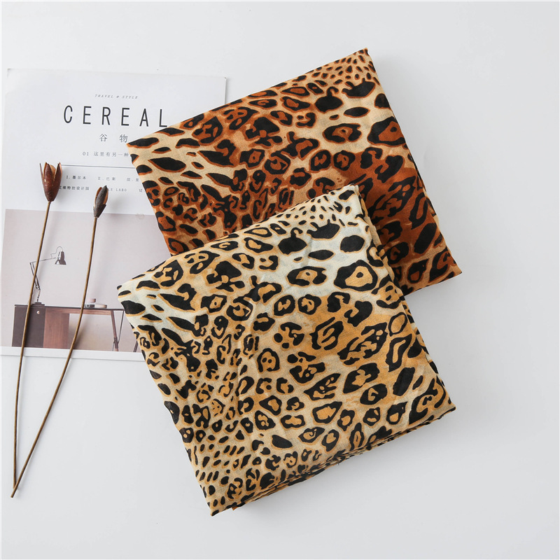 Large Scarves for Women Faux Cashmere Wnter Poncho Fashion Leopard Scarf Female Shawl Women's Tippet Leopard Pashmina