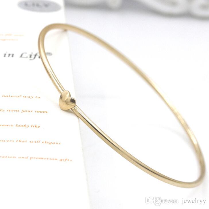 Simple Style Peach Heart Bangle Cuff Bangles women Love Heart Gold Plated Bracelet for Lover Gift, Black
Simple Style Peach Heart Bangle Cuff Bangles women Love Heart Gold Plated Bracelet for Lover Gift, Black