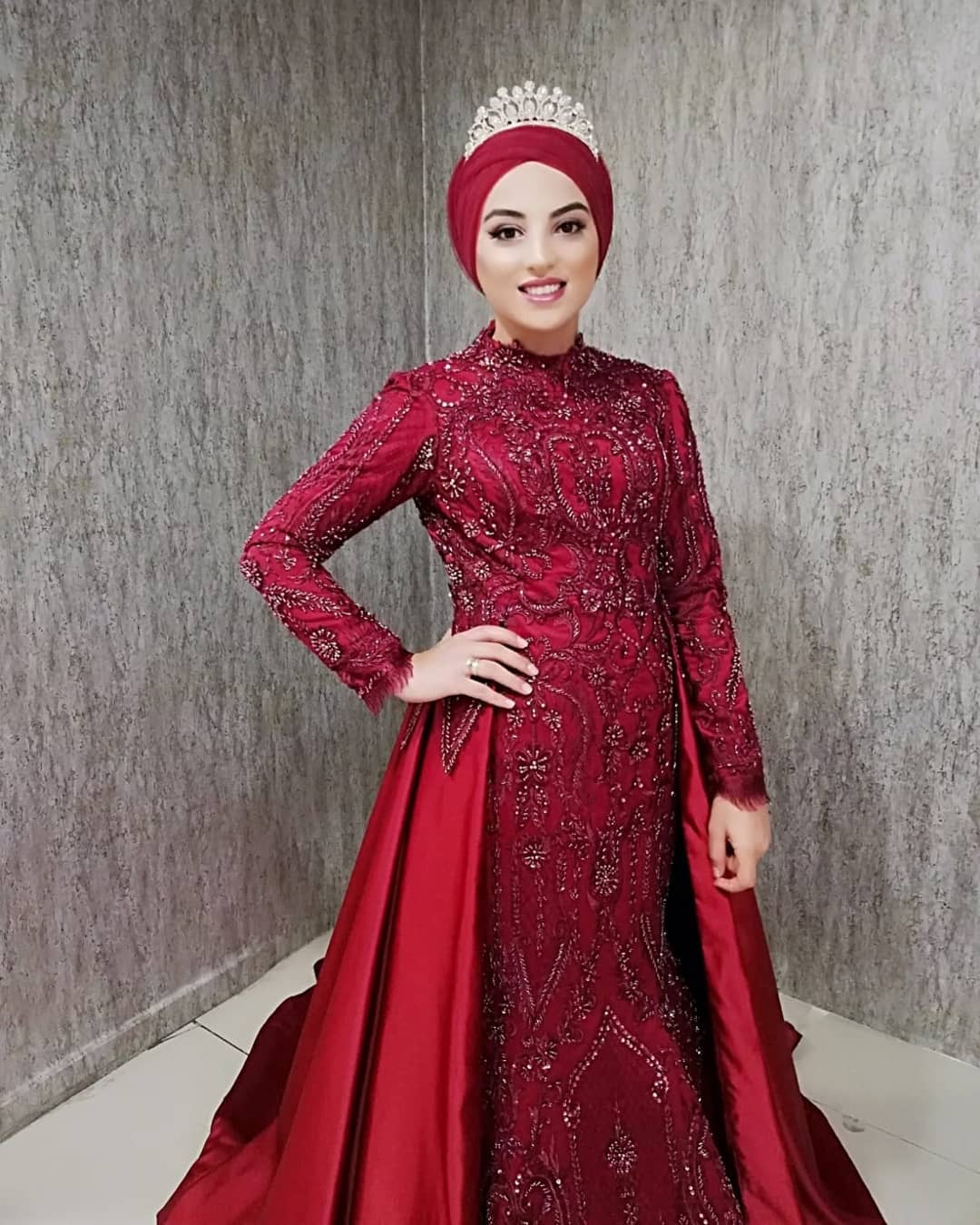 arabic aso ebi red muslim lace beaded wedding dresses high neck mermaid long sleeves bridal dresses vintage sexy wedding gowns zj375