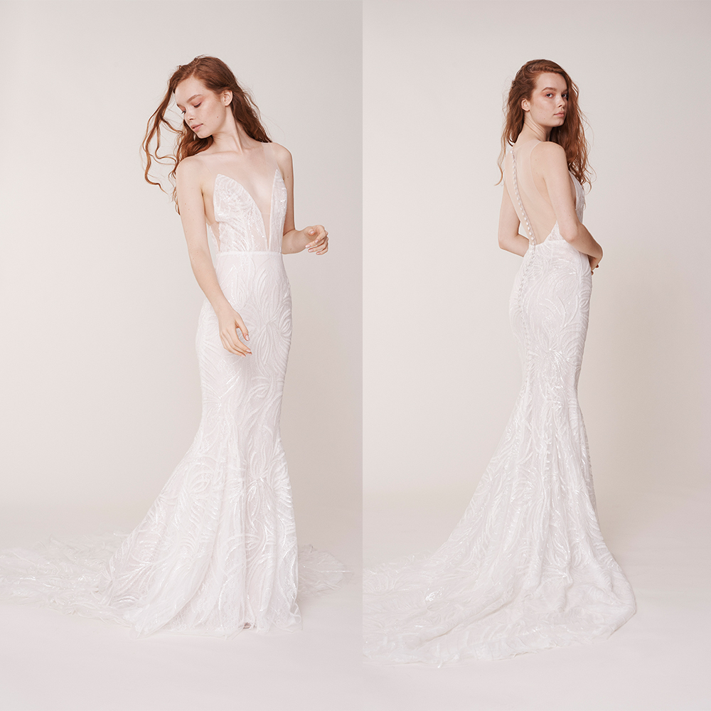 Modest Mermaid Rita Vinieris Wedding Dresses V Neck Sleeveless Applique Sequins Tulle Wedding Gown Sweep Train Custom robe de mariée, Multicolor
Modest Mermaid Rita Vinieris Wedding Dresses V Neck Sleeveless Applique Sequins Tulle Wedding Gown Sweep Train Custom robe de mariée, Multicolor