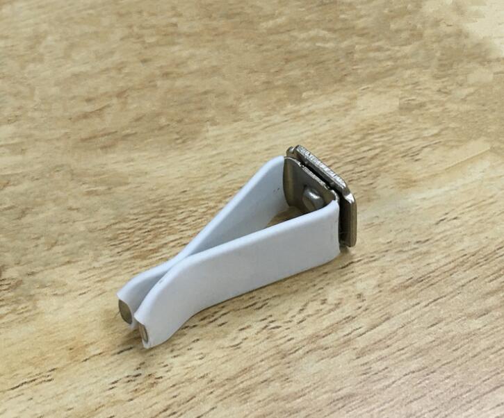 2500pcs New Auto Outlet Clips Metal Alloy White Black Color DIY Automotive Perfume Clip Decorative Car Vents Clamps Accessories #26583
