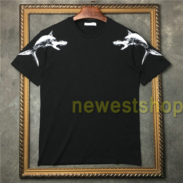 2020 Summer New clothing Mens Shark Figure pattern Print t shirts Fashion womens short sleeves T Shirt Designer T Shirts Casual Cotton tee, White;black
2020 Summer New clothing Mens Shark Figure pattern Print t shirts Fashion womens short sleeves T Shirt Designer T Shirts Casual Cotton tee, White;black
