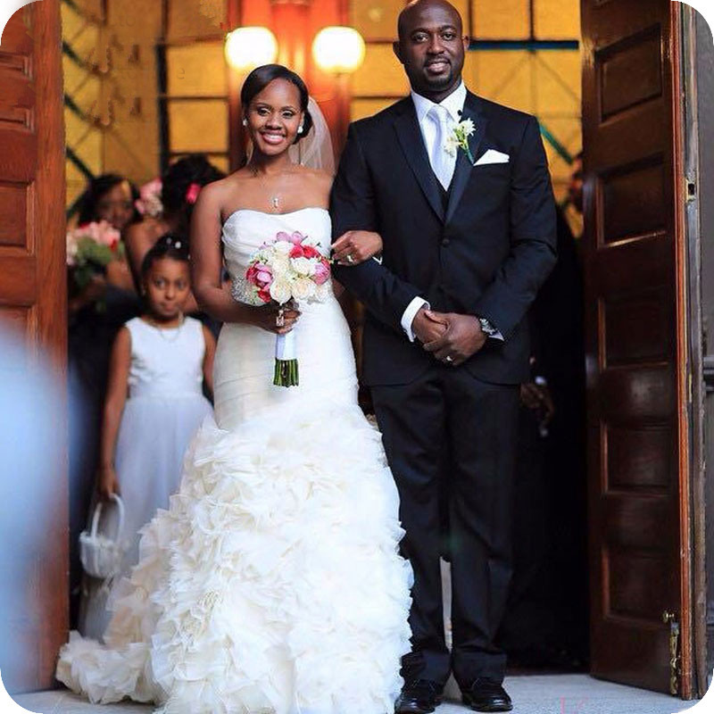 Custom Made Black Men Suits For Wedding Notched Lapel Bridegroom Groomsmen Slim Fit Formal Costume Groom Wear Prom Tuxedos Best Man Blazer, Same as image
Custom Made Black Men Suits For Wedding Notched Lapel Bridegroom Groomsmen Slim Fit Formal Costume Groom Wear Prom Tuxedos Best Man Blazer, Same as image