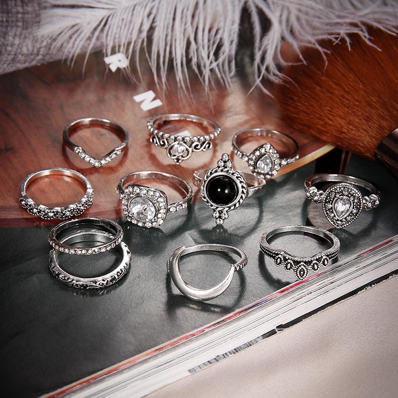 Ancient Silver Knuckle Ring Set Diamond Moon Crown Heart Stacking Rings Midi Ring Fashion Women Jewelry Will and Sandy gift, Golden;silver
Ancient Silver Knuckle Ring Set Diamond Moon Crown Heart Stacking Rings Midi Ring Fashion Women Jewelry Will and Sandy gift, Golden;silver