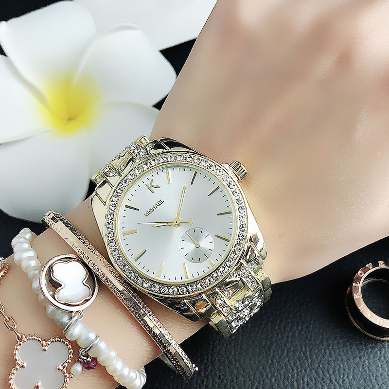Fashion crystal design Brand Watch women Girl style Metal steel band Quartz Wrist Watches M107, All rose gold
Fashion crystal design Brand Watch women Girl style Metal steel band Quartz Wrist Watches M107, All rose gold