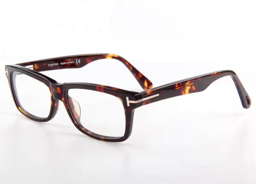 Wholesale-Men Optical Glasses Frame Tom 5146 Brand Designer Plank Big Frame Eyeglas for Women Retro Myopia Eyeglasses Frames with Case 
Wholesale-Men Optical Glasses Frame Tom 5146 Brand Designer Plank Big Frame Eyeglas for Women Retro Myopia Eyeglasses Frames with Case