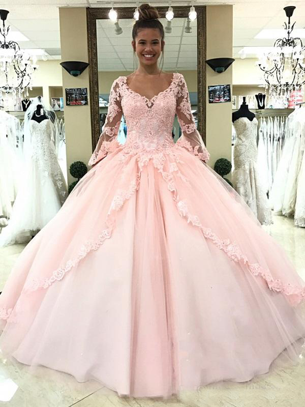 Light Pink Quinceanera Dresses Long Sleeves Ball Gown Princess Sweet 16 Birthday Sweet Girls Prom Party Special Occasion Gowns