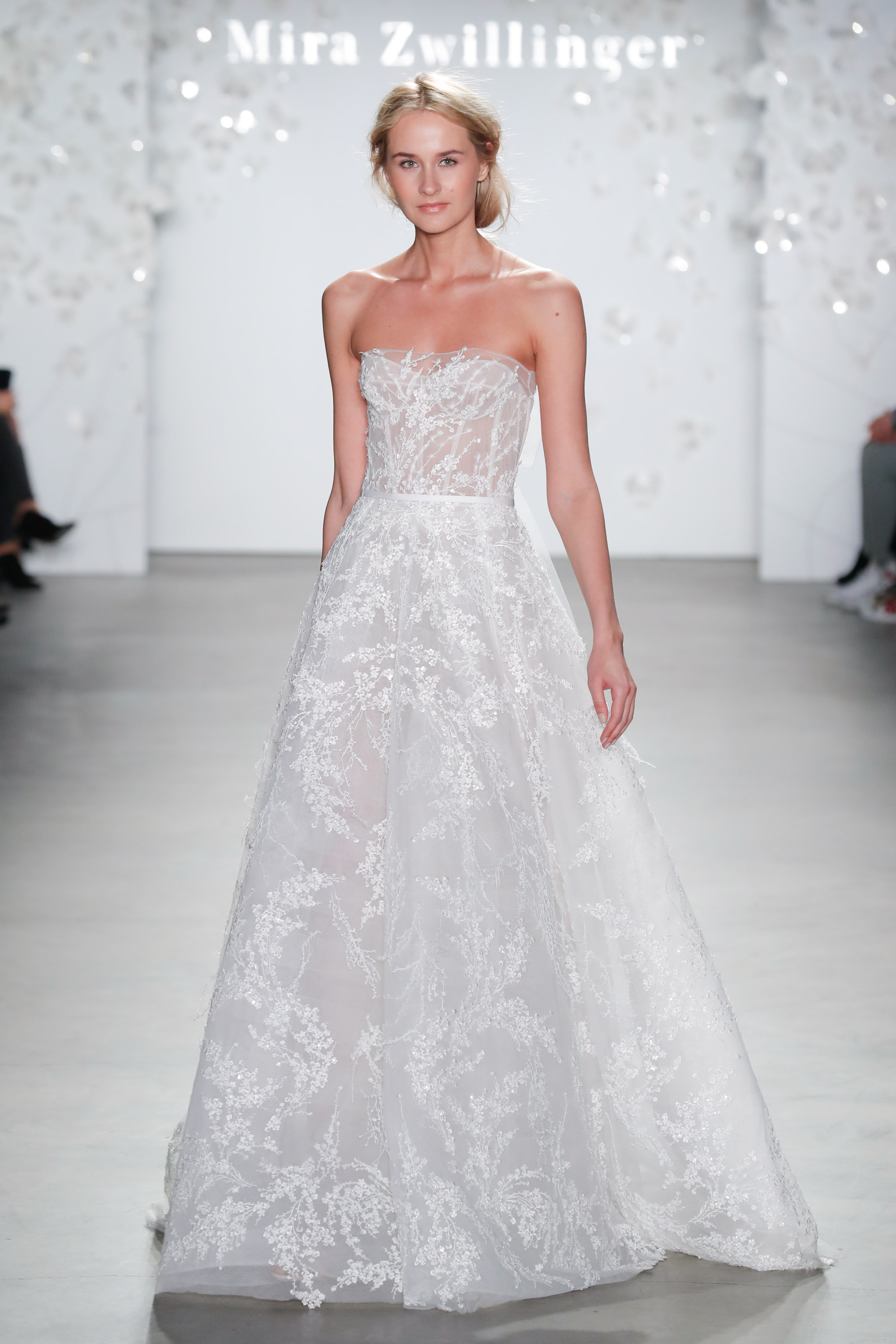 beach new fashion wedding dresses strapless lace appliques bridal gowns floor length plus size vestido de noiva wedding dress