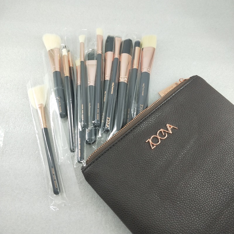 Brand Brushes set 15pcs/Set Professional Makeup Brush Set Eyeshadow Eyeliner Blending Pencil Cosmetics Tools With Bag z2505271VWB