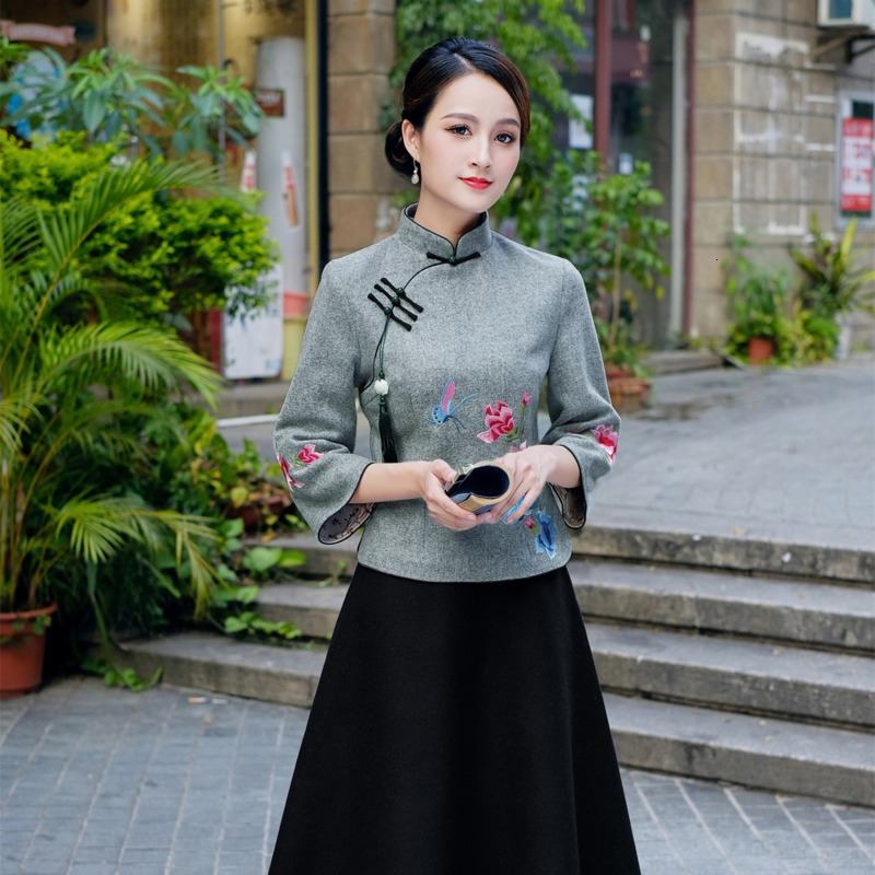 Ethnic Clothing 4XL Autumn Blouse Pretty Pink Chinese Qipao Shirt Woolen Tops Flowers Dragonfly Embroidery Women Cheongsam
Ethnic Clothing 4XL Autumn Blouse Pretty Pink Chinese Qipao Shirt Woolen Tops Flowers Dragonfly Embroidery Women Cheongsam
