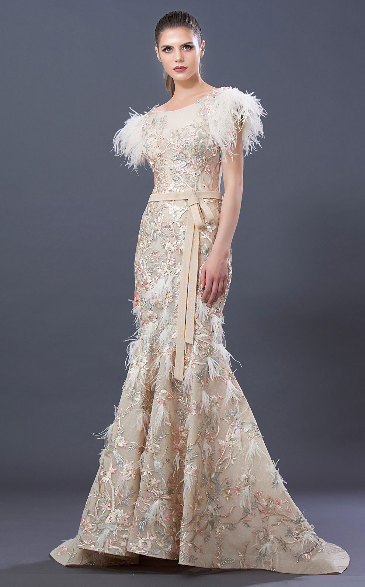 Luxury 2019 Feather Mermaid Evening Dresses With Sash Cap Sleeve Lace Appliqued Beaded Prom Gowns Arabic Sweep Train Formal Party Dress