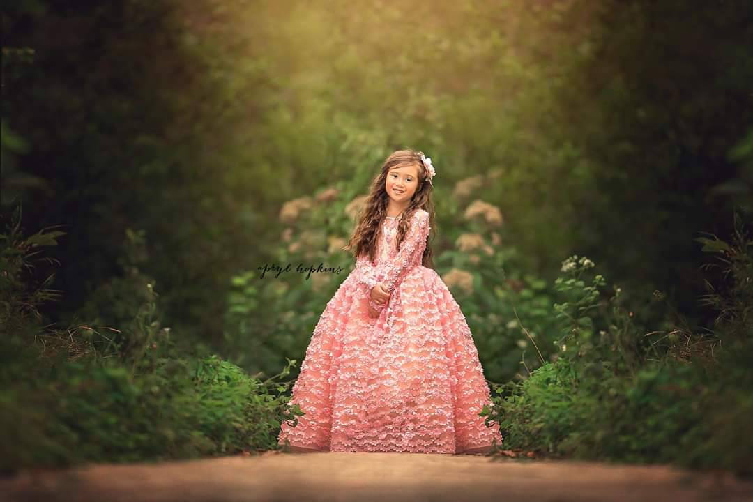 Pink Flower Girl Dresses For Wedding Jewel Neck Lace Appliqued A Line Long Sleeve Girls Pageant Dress Baby First Communion Gowns