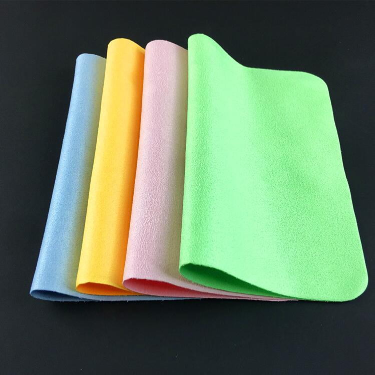 DHL ship Glasses cloth 15x18cm suede mirror cloths microfiber mobile phone screen lens wiping cloth DFMCJB004
DHL ship Glasses cloth 15x18cm suede mirror cloths microfiber mobile phone screen lens wiping cloth DFMCJB004