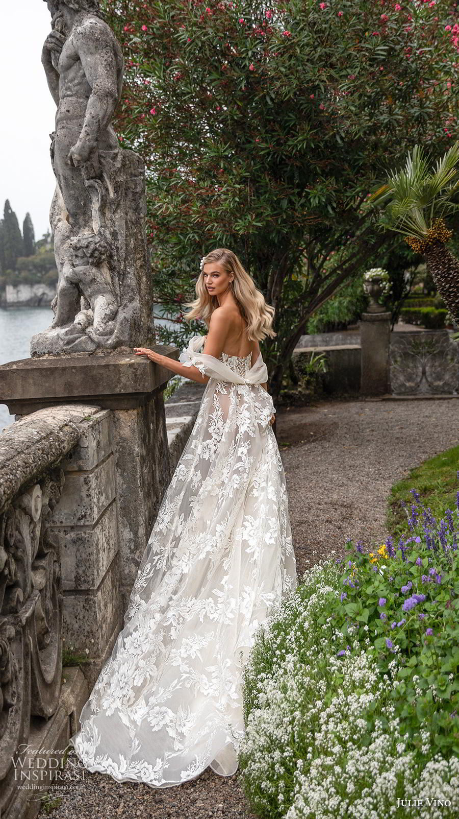 2020 Julie Vino Bohemian Wedding Dresses A Line Appliqued Lace Off Shoulder Abiti Da Sposa Sweep Train Custom Made Boho Wedding Gowns