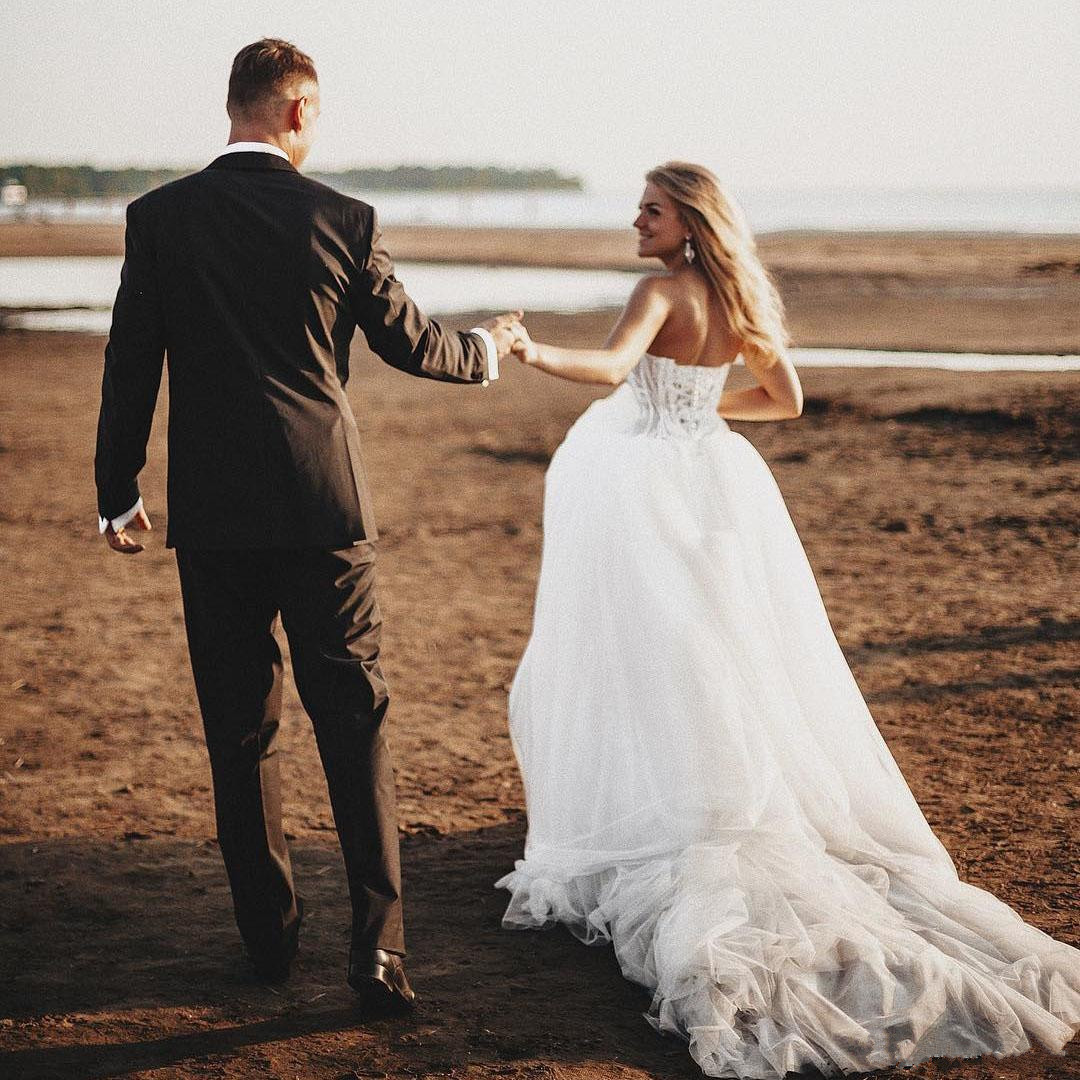 country bohemian beach wedding dresses vintage lace applique sweetheart wedding gowns tulle sweep train boho bridal dress