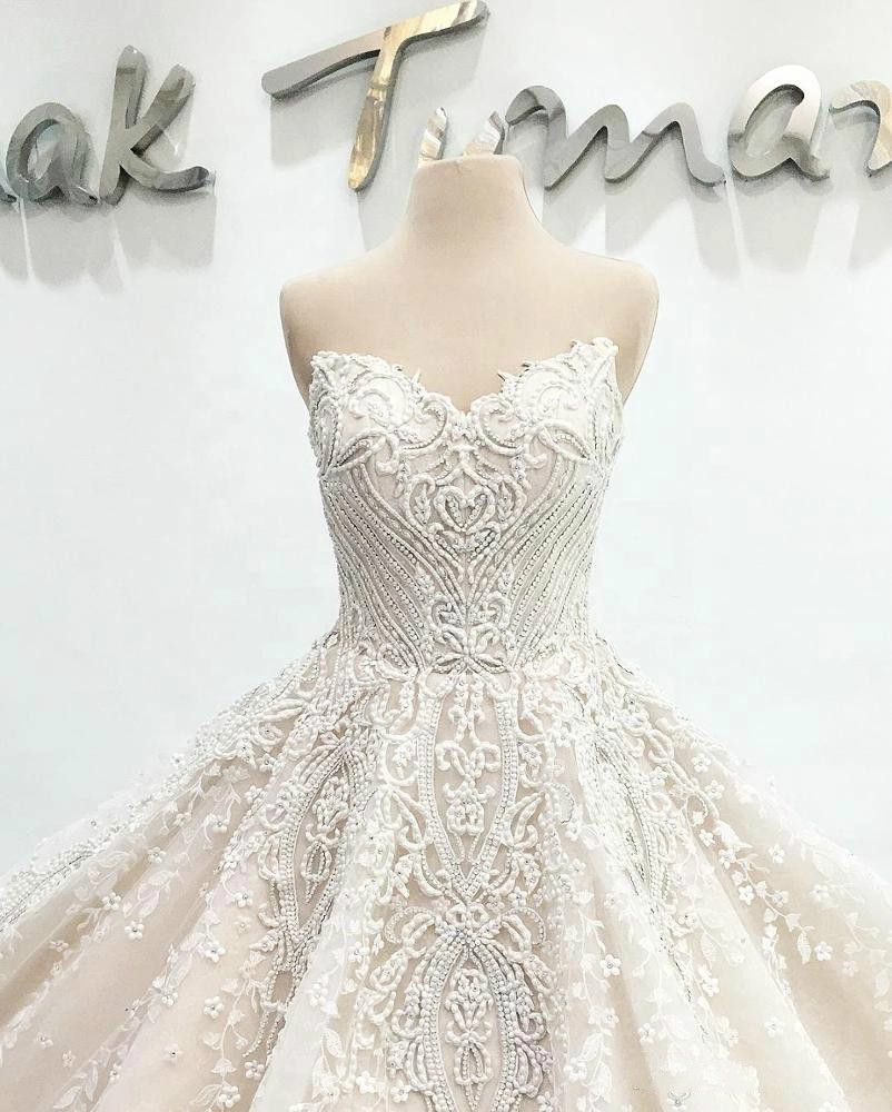 Real Image Country Wedding Dress With Floral Flowers A Line Sweetheart Arabaic Bridal Gowns Sweep Train Boho Wedding Dress Robe de mariage