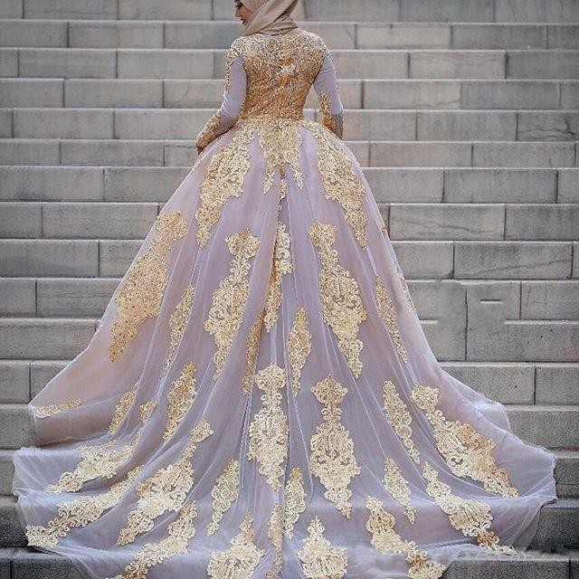 Top Quality 2019 Arabic Muslim Wedding Dresses with Overskirt High Neck Long Sleeves Beaded Gold Lace Nude Pink Tulle Muslim Bride Dress