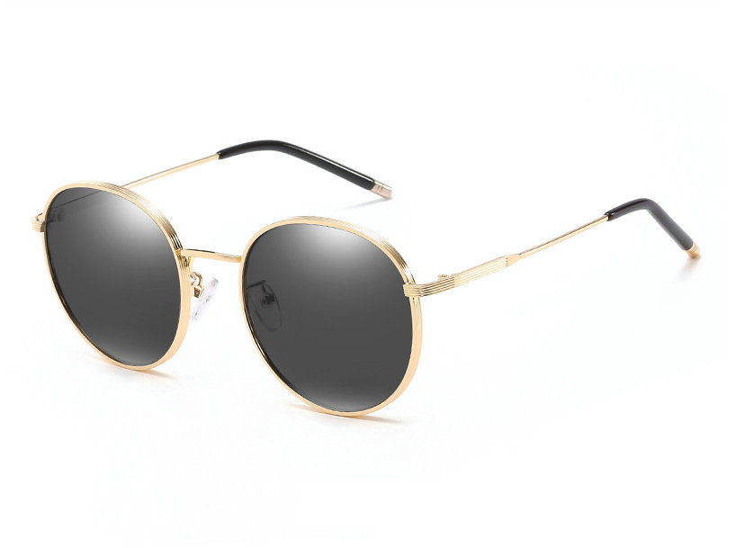 Hot Sale Women Polarized Sunglasses Fashion Round Frame Shade Glasses Spring Summer Outdoor Ocean Beach Travel Wind Eyewear With Box, White;black
Hot Sale Women Polarized Sunglasses Fashion Round Frame Shade Glasses Spring Summer Outdoor Ocean Beach Travel Wind Eyewear With Box, White;black